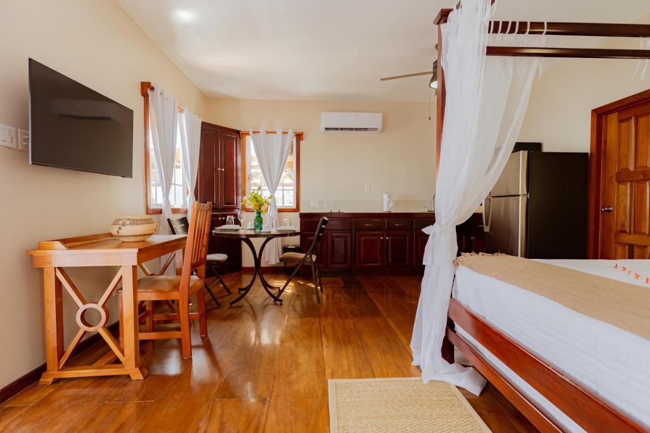 Hidden Jewel Boutique Hotel サン・ペドロ エクステリア 写真